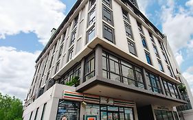 Sam E Hotel Bangkok Sathorn